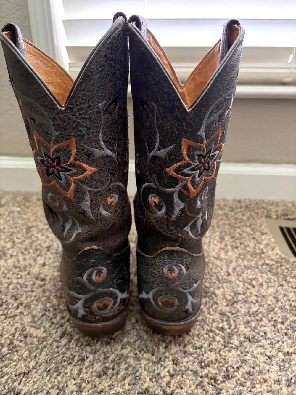 Rocky Brand Handhewn Boots- Floral Embroidered - Picture 4 of 9